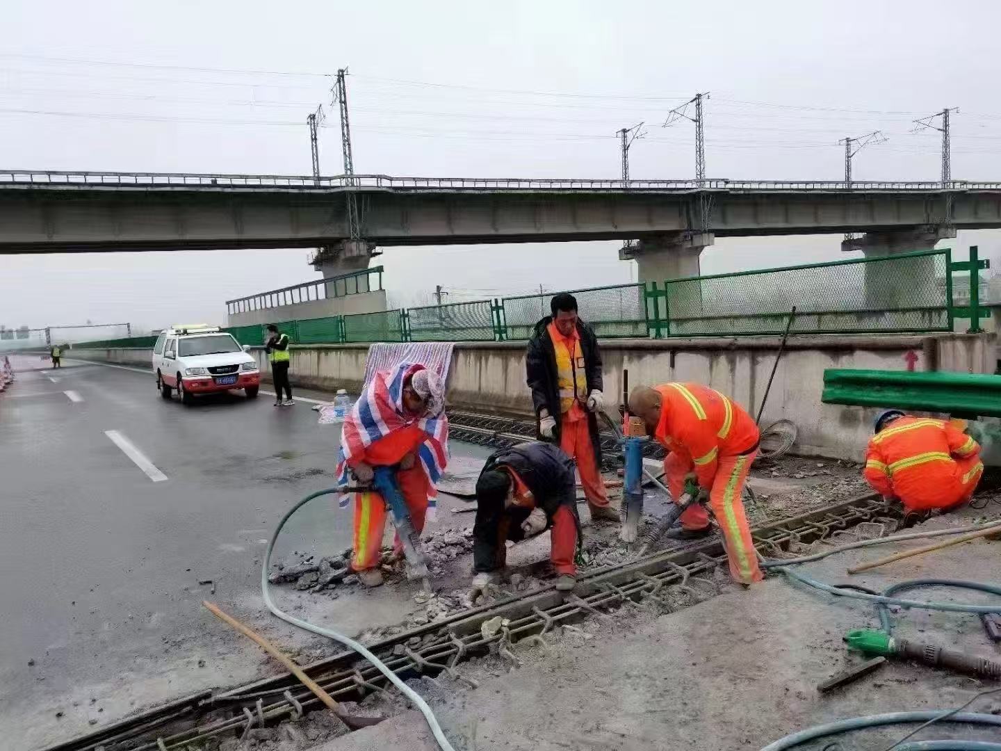 葫芦岛桥梁伸缩缝抢修料